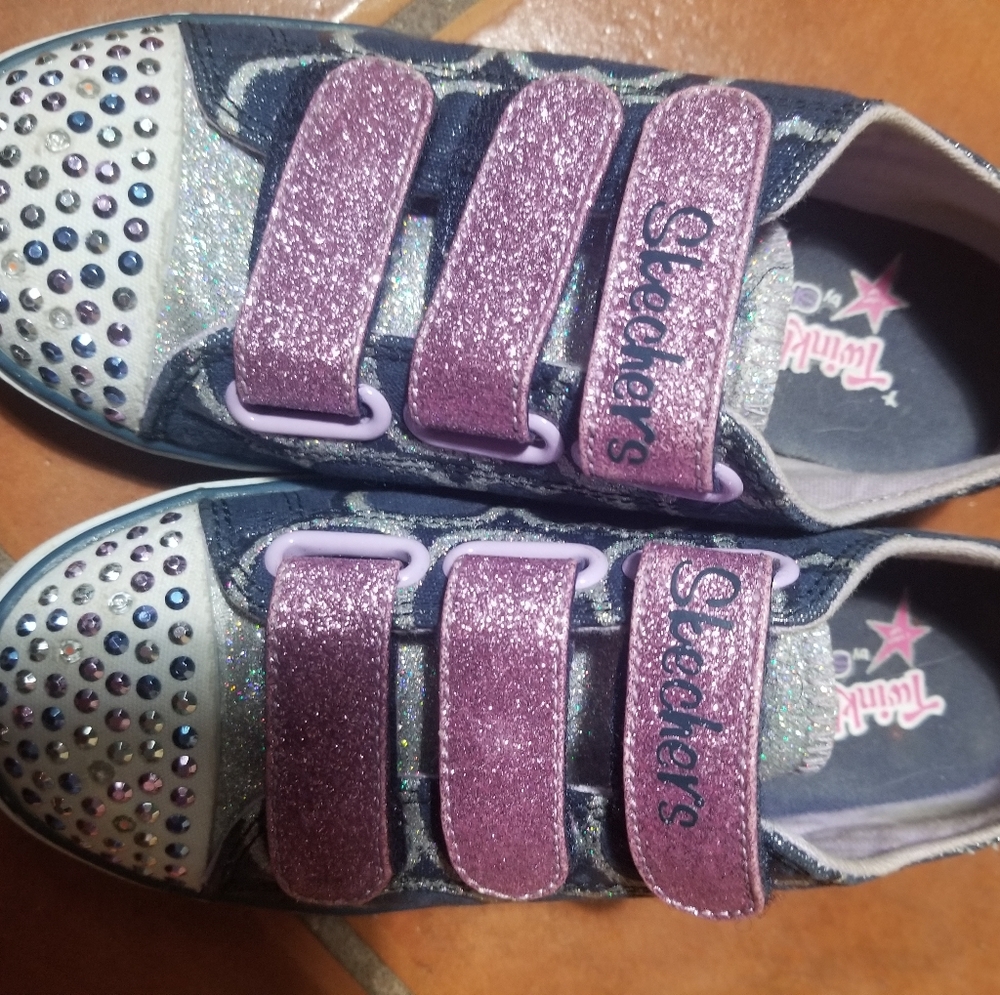 Sketchers twinkles girls sneakers
